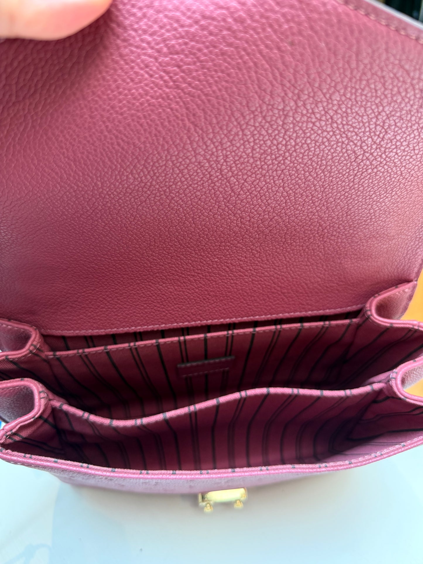 Louis Vuitton Pochette Metis Rose Bruyère