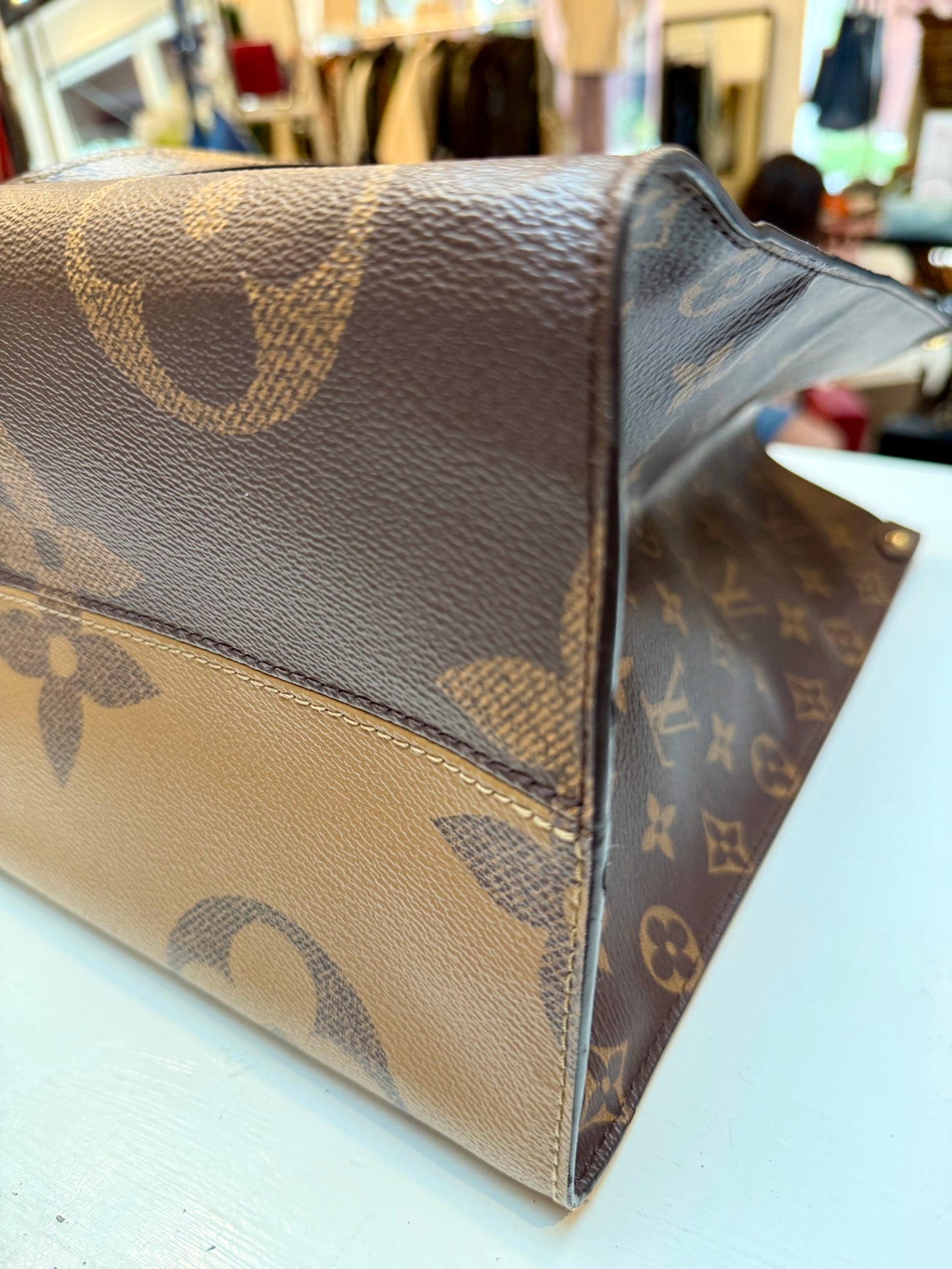 Louis Vuitton On-The-Go Tote GM Reverse Monogram