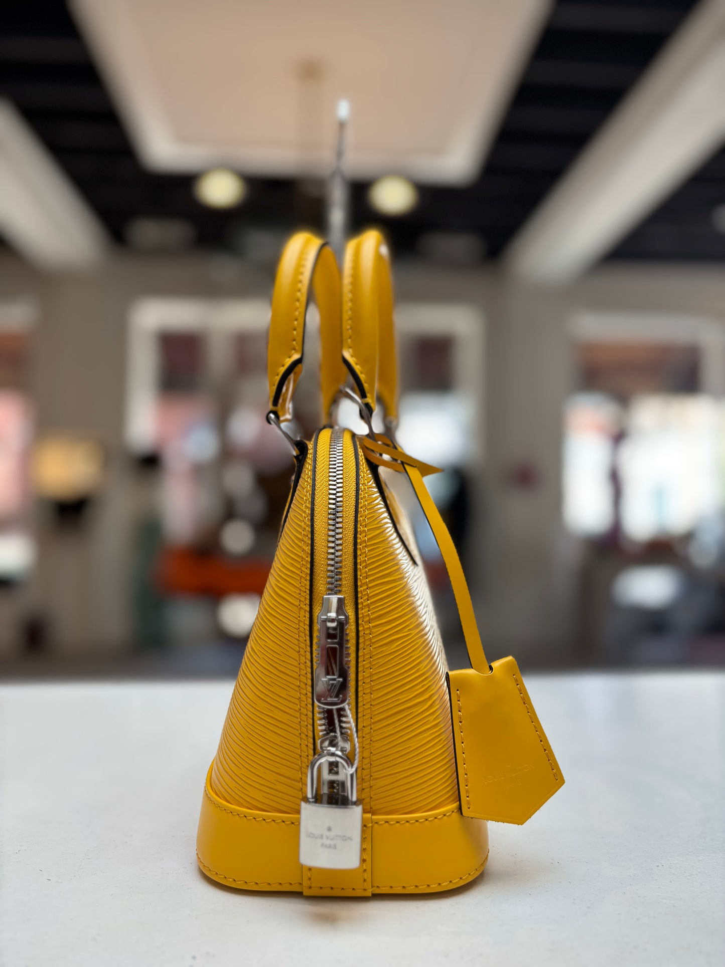 LV Alma BB- Brand New