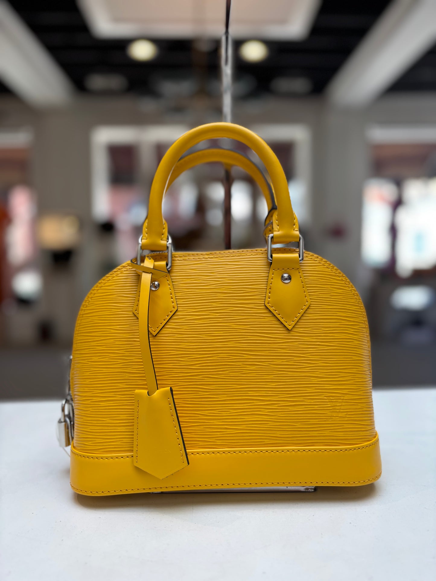 LV Alma BB- Brand New