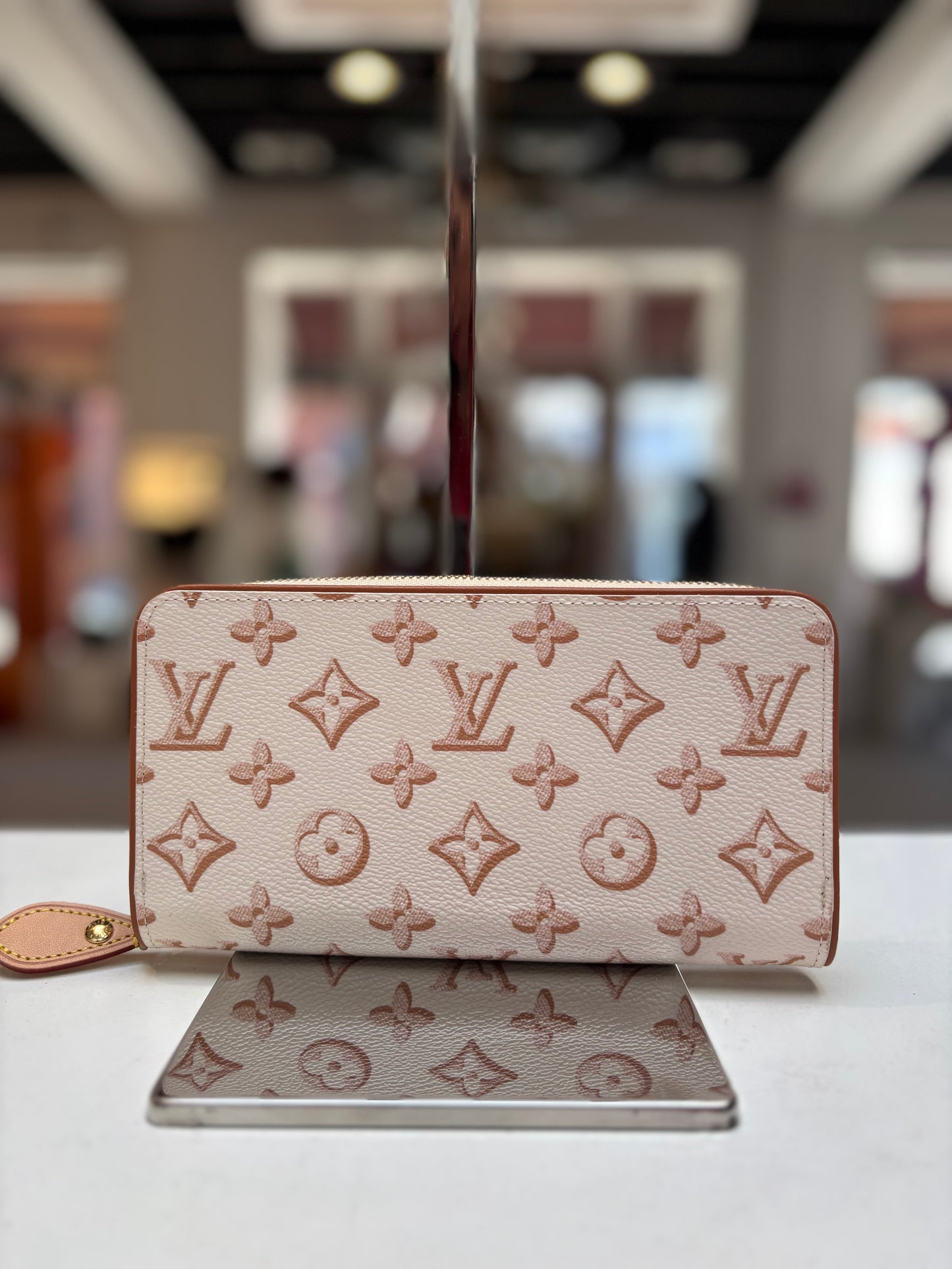 LV Zippy Wallet-Brand New