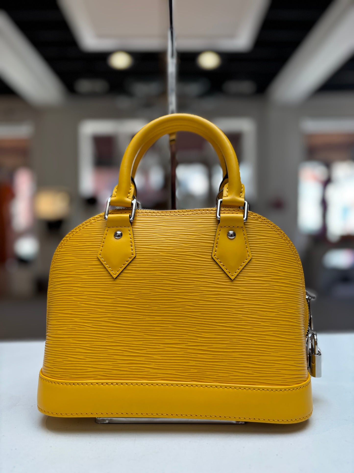 LV Alma BB- Brand New