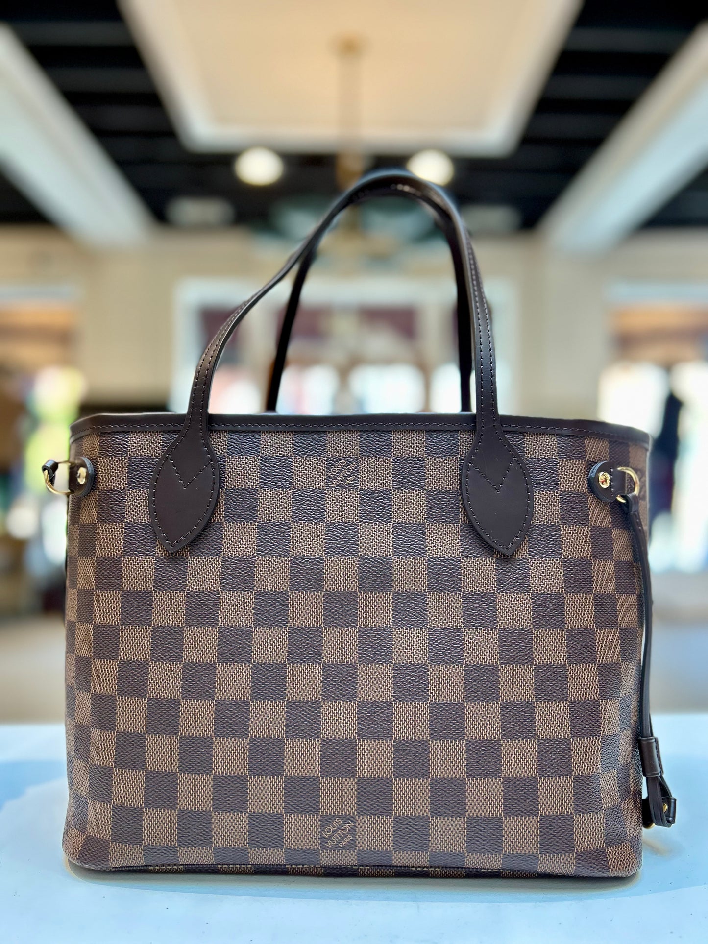 Louis Vuitton Damier Ebene Neverfull PM