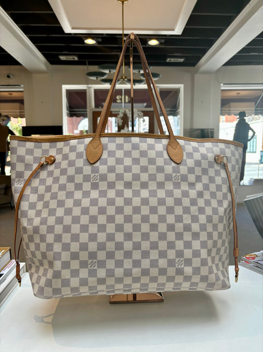 Louis Vuitton Neverfull