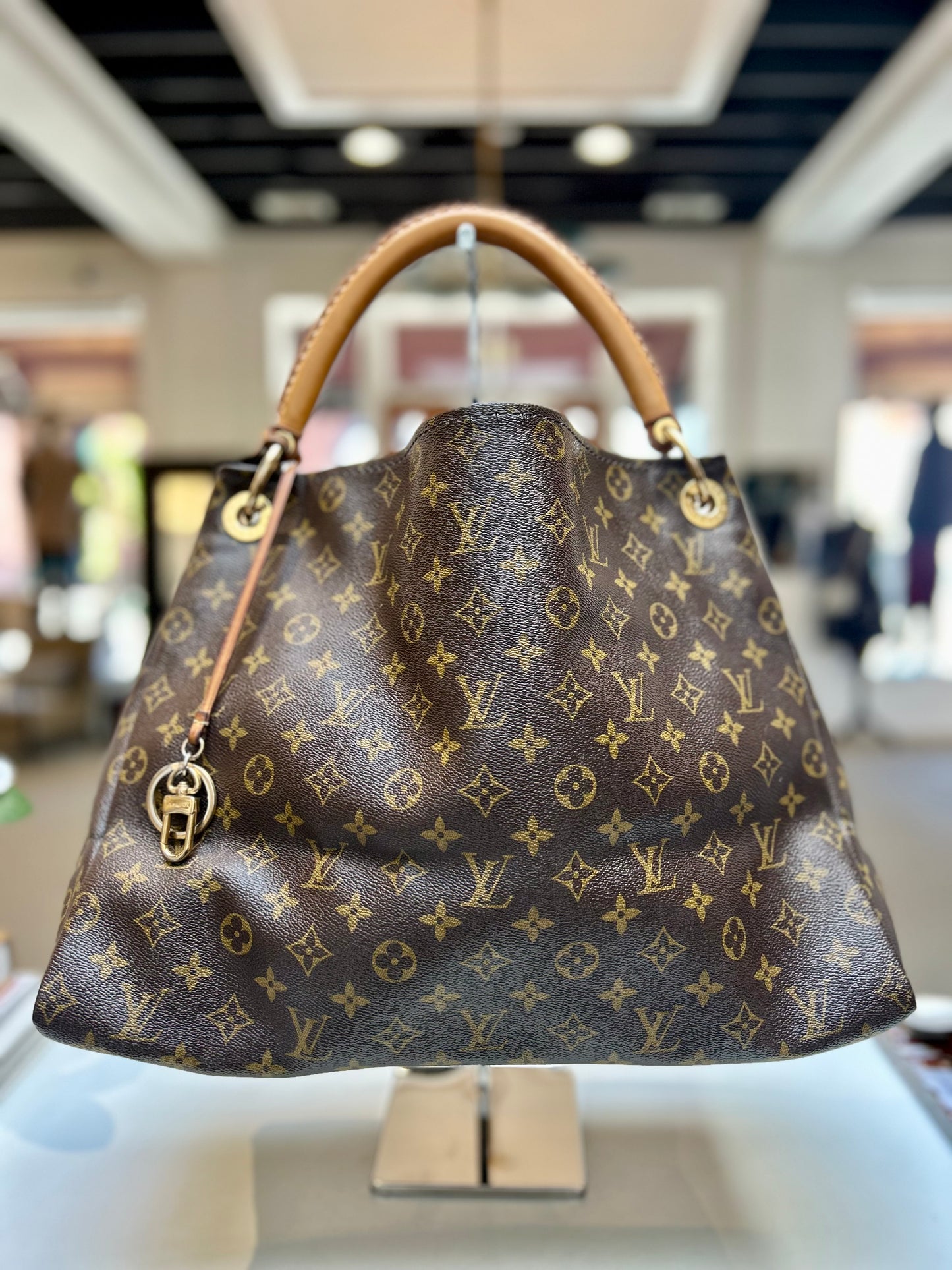 Louis Vuitton Monogram Hobo Bag