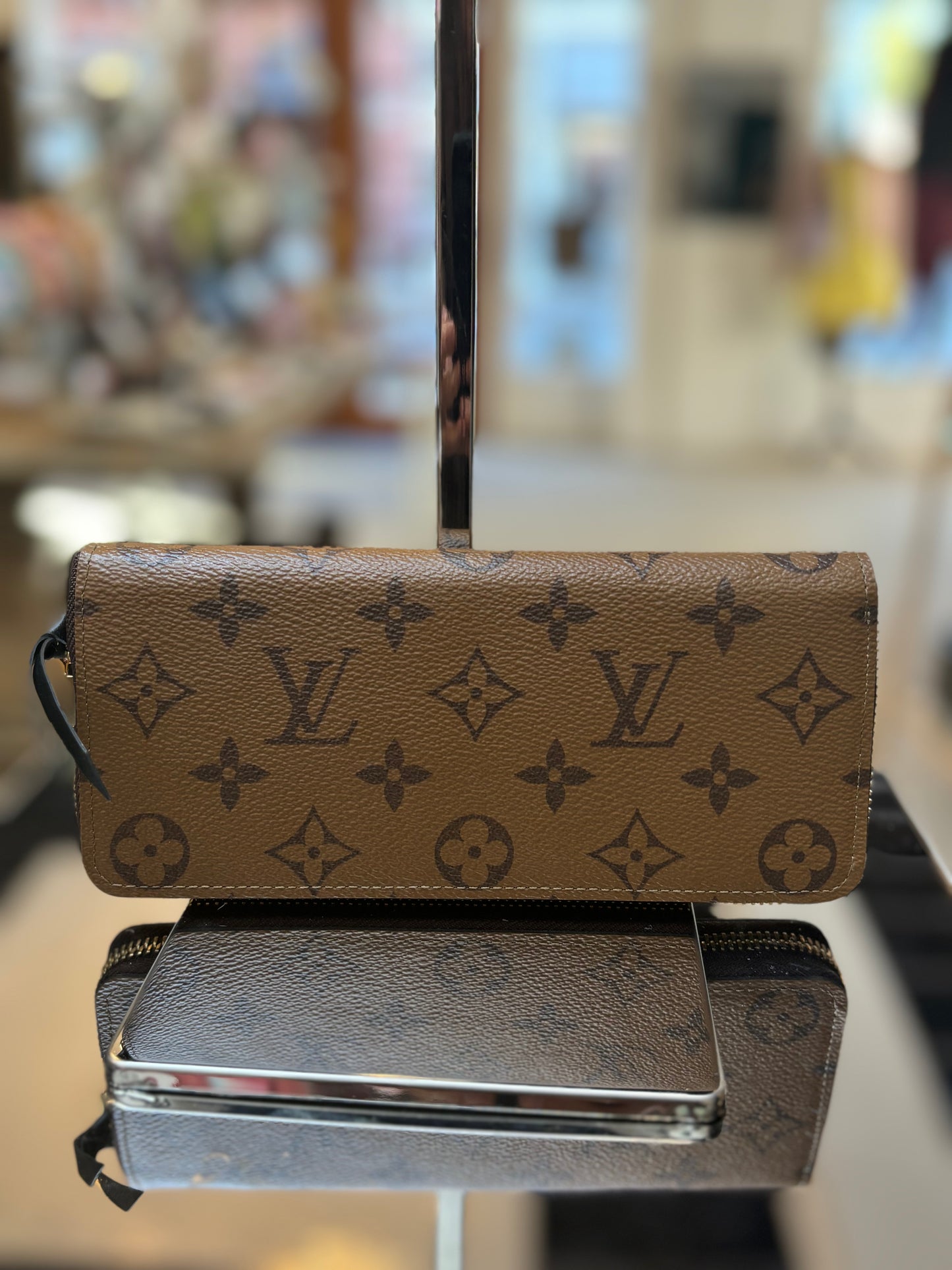 Louis Vuitton Zippy Wallet