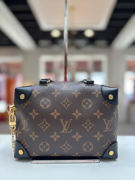 LV Petit Malle