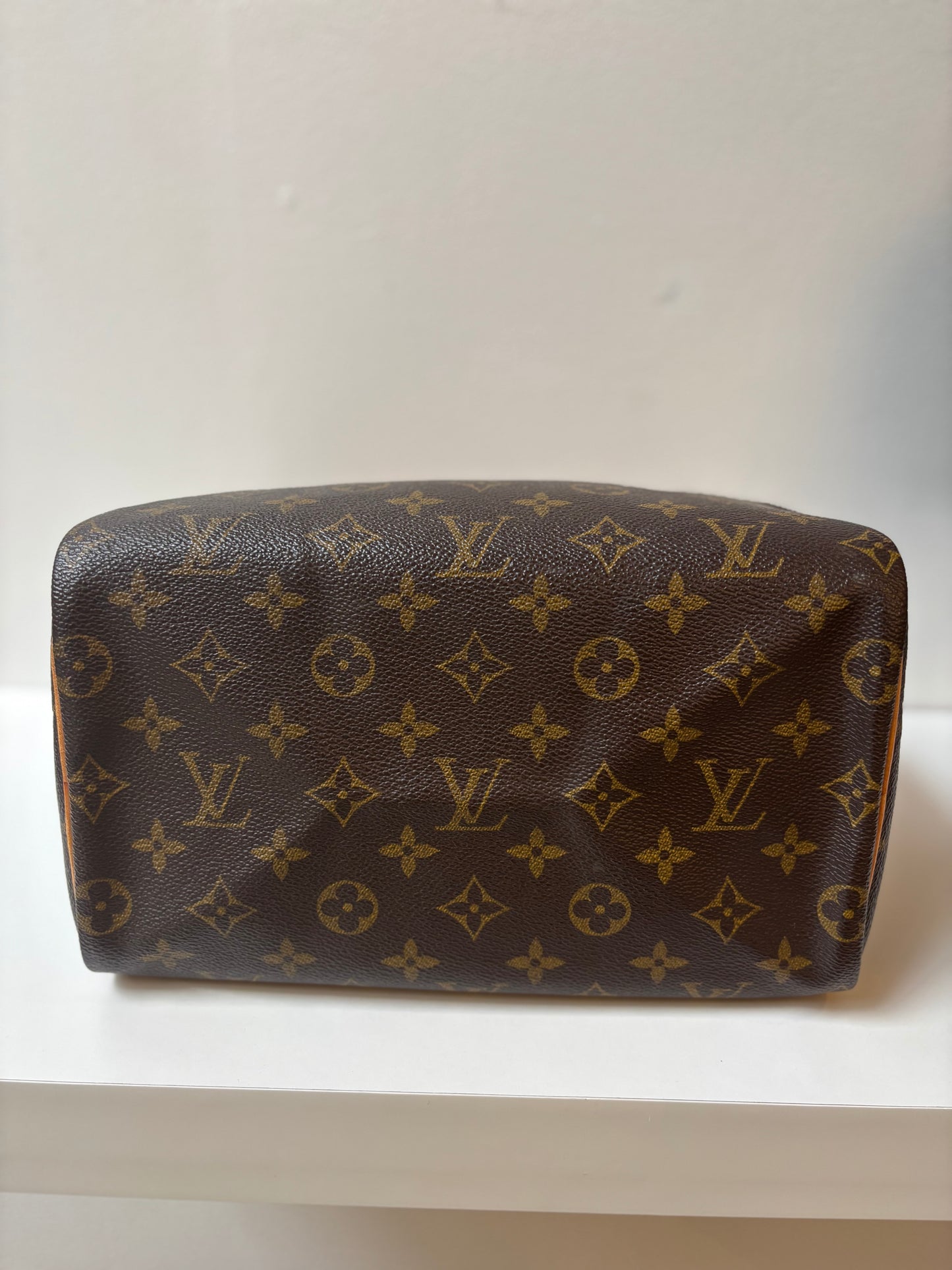 Louis Vuitton Monogram Speedy 25